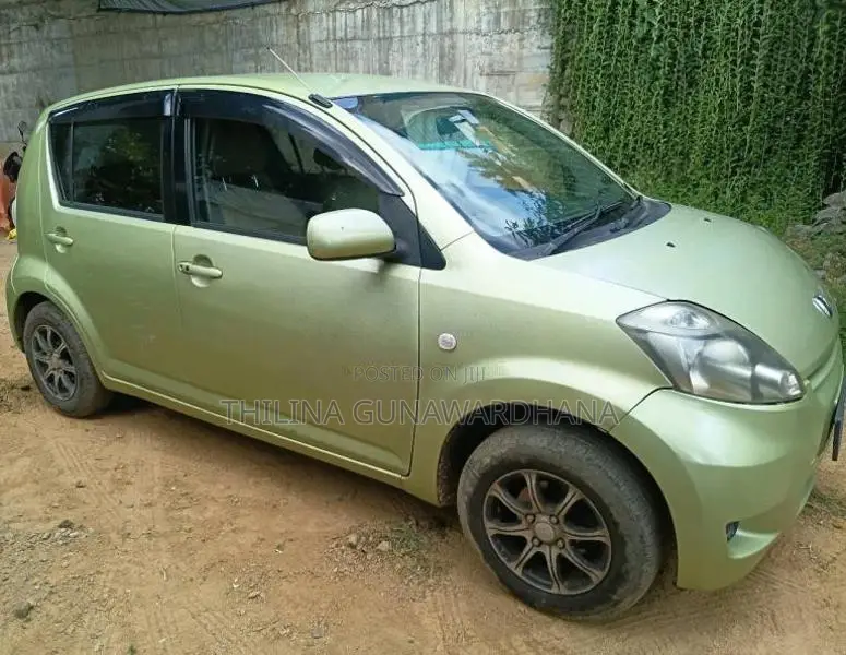Toyota Passo 2004 Car (Used)