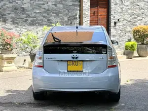 Toyota Prius S Touring 2011 Car (Used)
