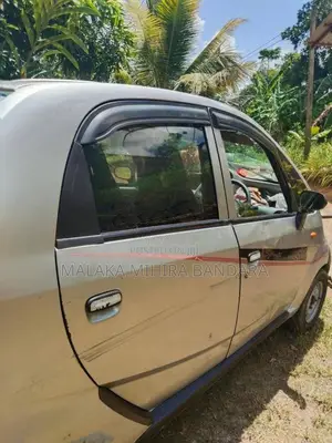 Tata Nano 2011 Car (Used)