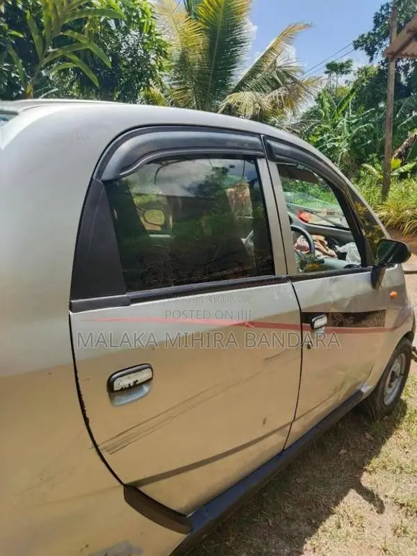 Tata Nano 2011 Car (Used)