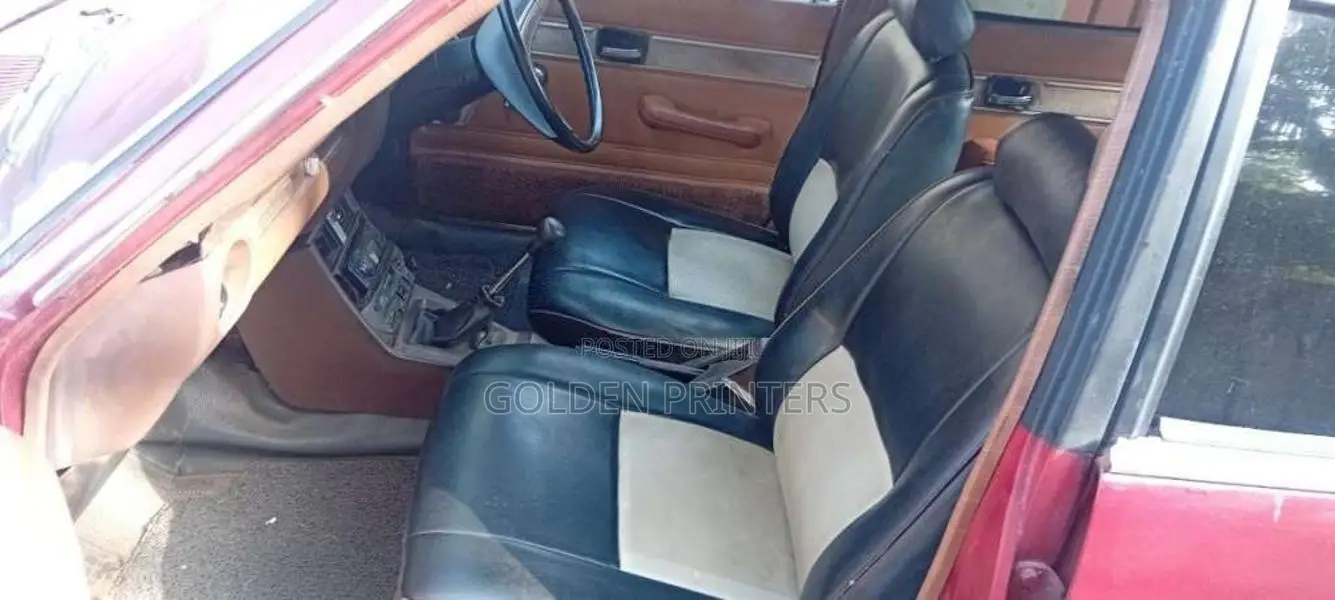 Mitsubishi Lancer Flat Light 1980 Car (Used)