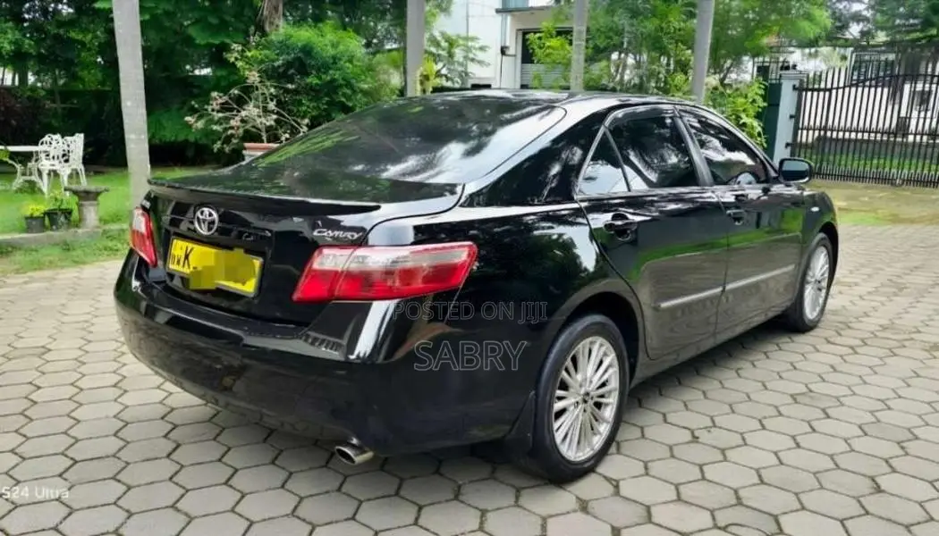Toyota Camry 2007 Car (Used)