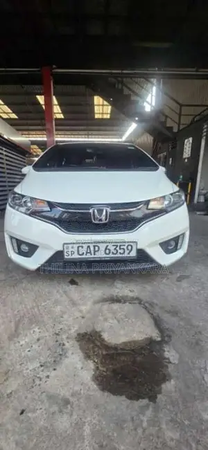 Honda Fit 2016 Car (Used)