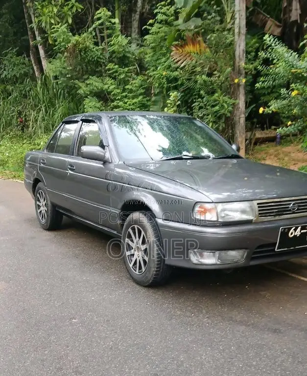 Nissan Doctor Sunny FB13 1991 Car (Used)