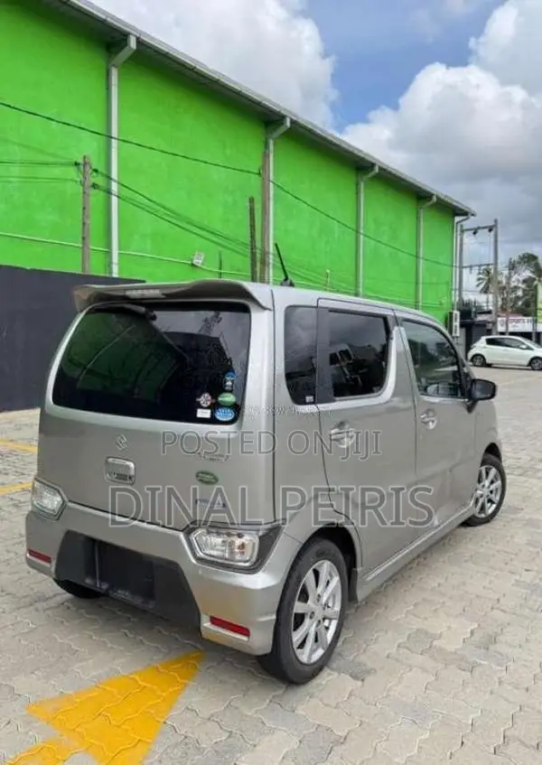 Suzuki Wagon R Stingray 2018 Car (Used)