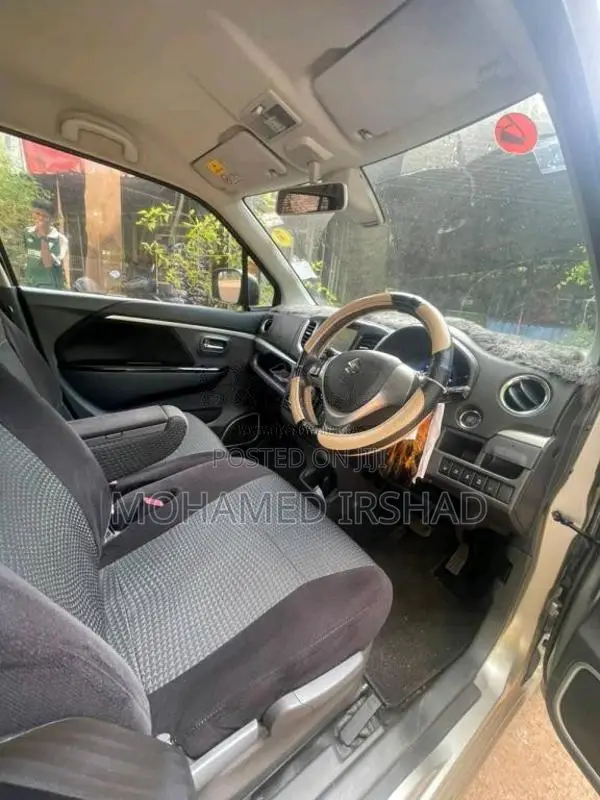 Suzuki Wagon R Stingray 2016 Car (Used)