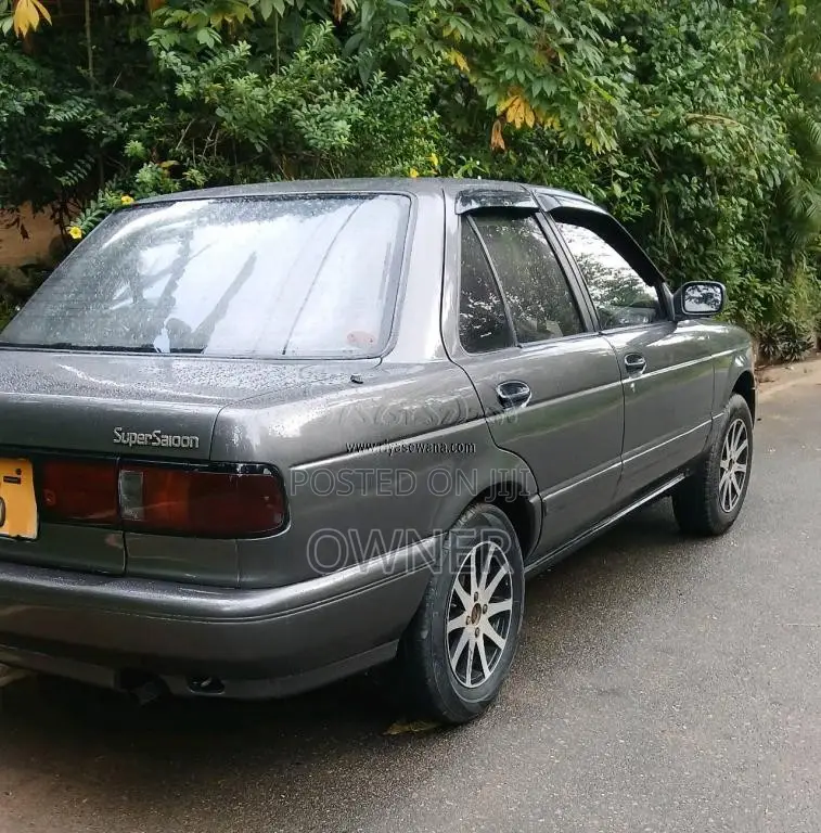 Nissan Doctor Sunny FB13 1991 Car (Used)