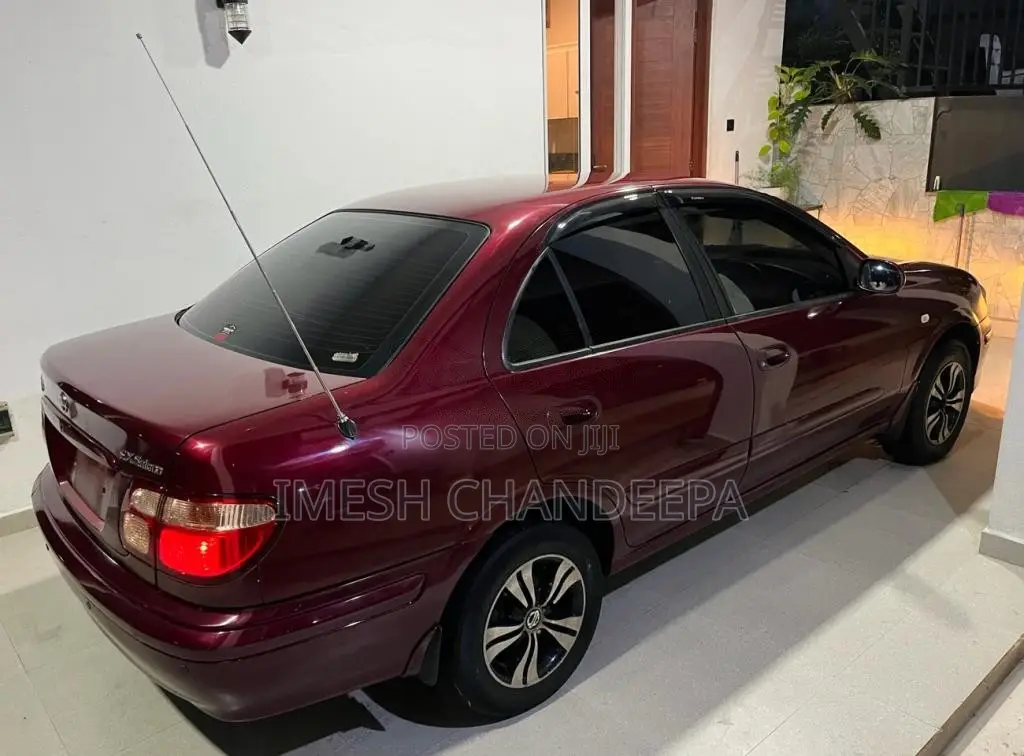 Nissan N16 Sunny 2000 Car (Used)