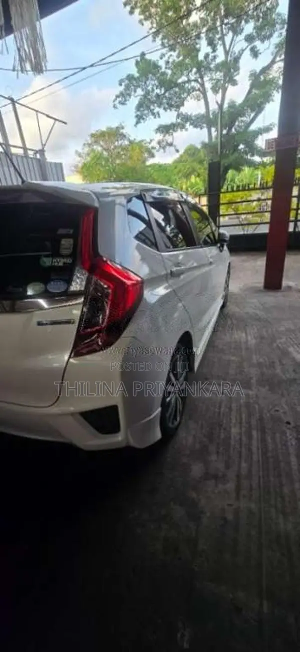 Honda Fit 2016 Car (Used)