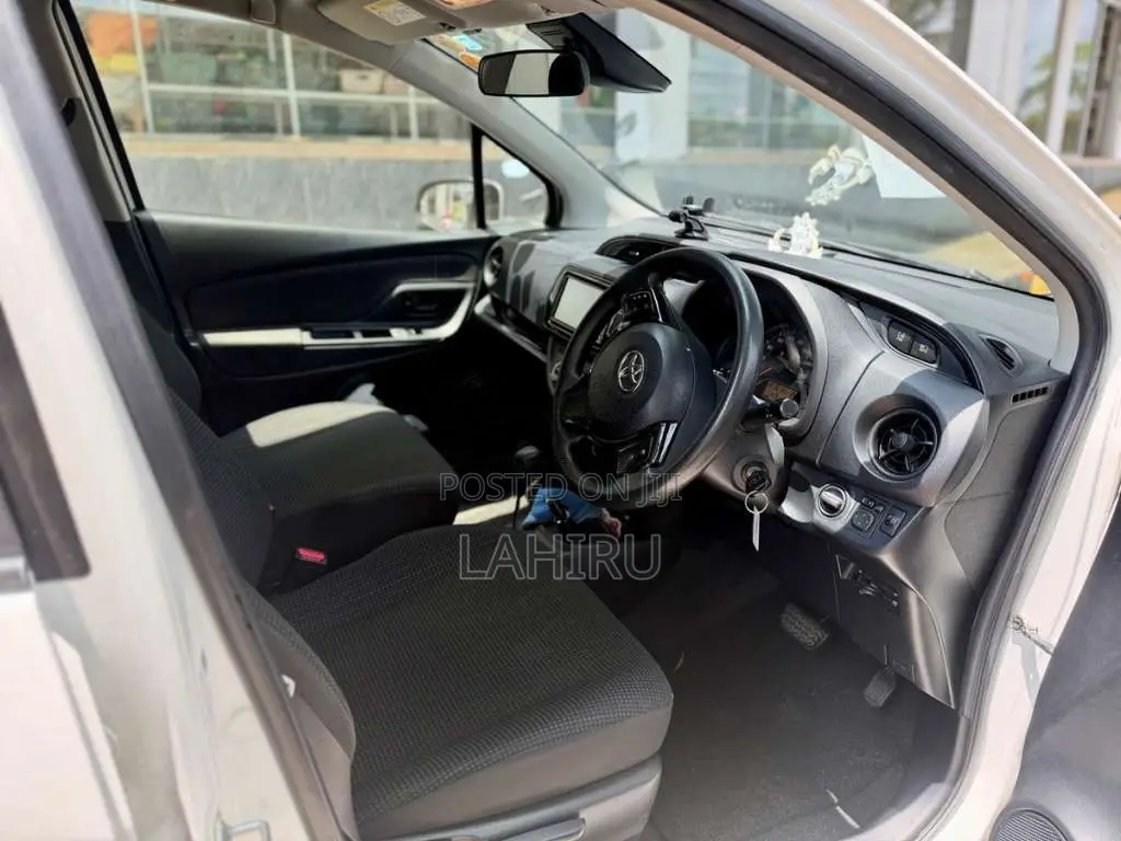 Toyota Vitz Safety 2018 Car (Used)