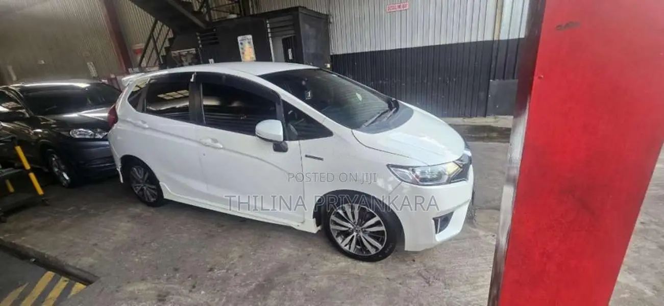 Honda Fit 2016 Car (Used)