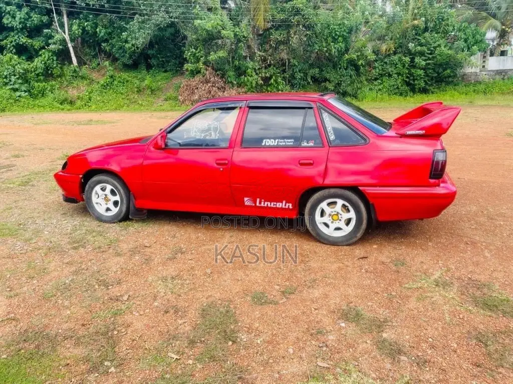 Honda Daewoo Racer 1993 Car (Used)