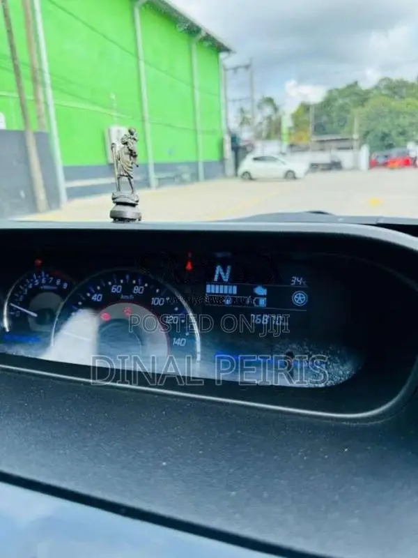 Suzuki Wagon R Stingray 2018 Car (Used)