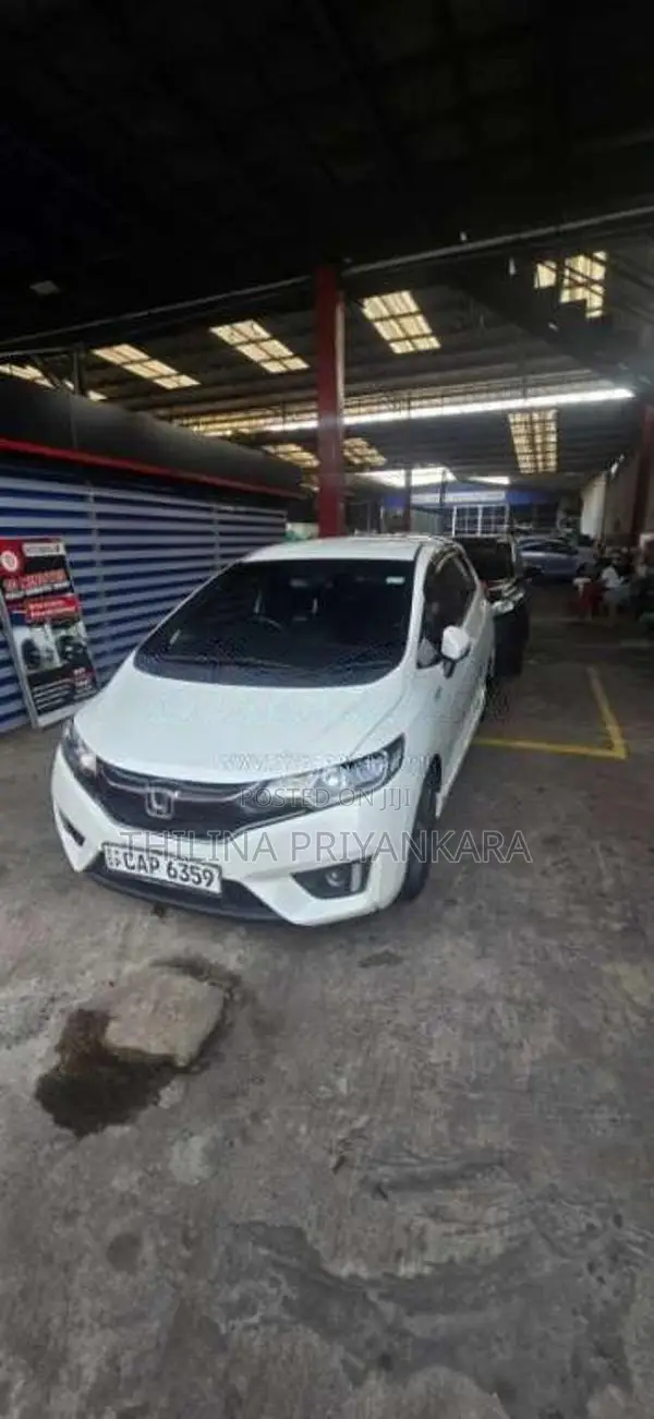 Honda Fit 2016 Car (Used)