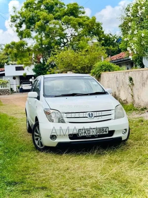 Toyota IST FL Grade 2006 Car (Used)
