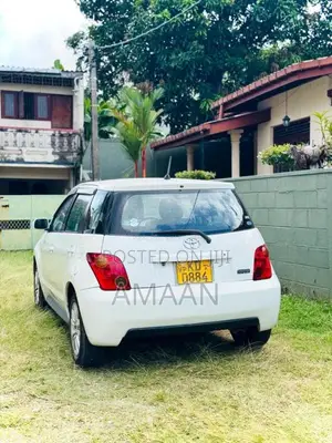 Toyota IST FL Grade 2006 Car (Used)