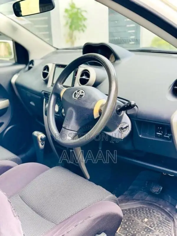 Toyota IST FL Grade 2006 Car (Used)