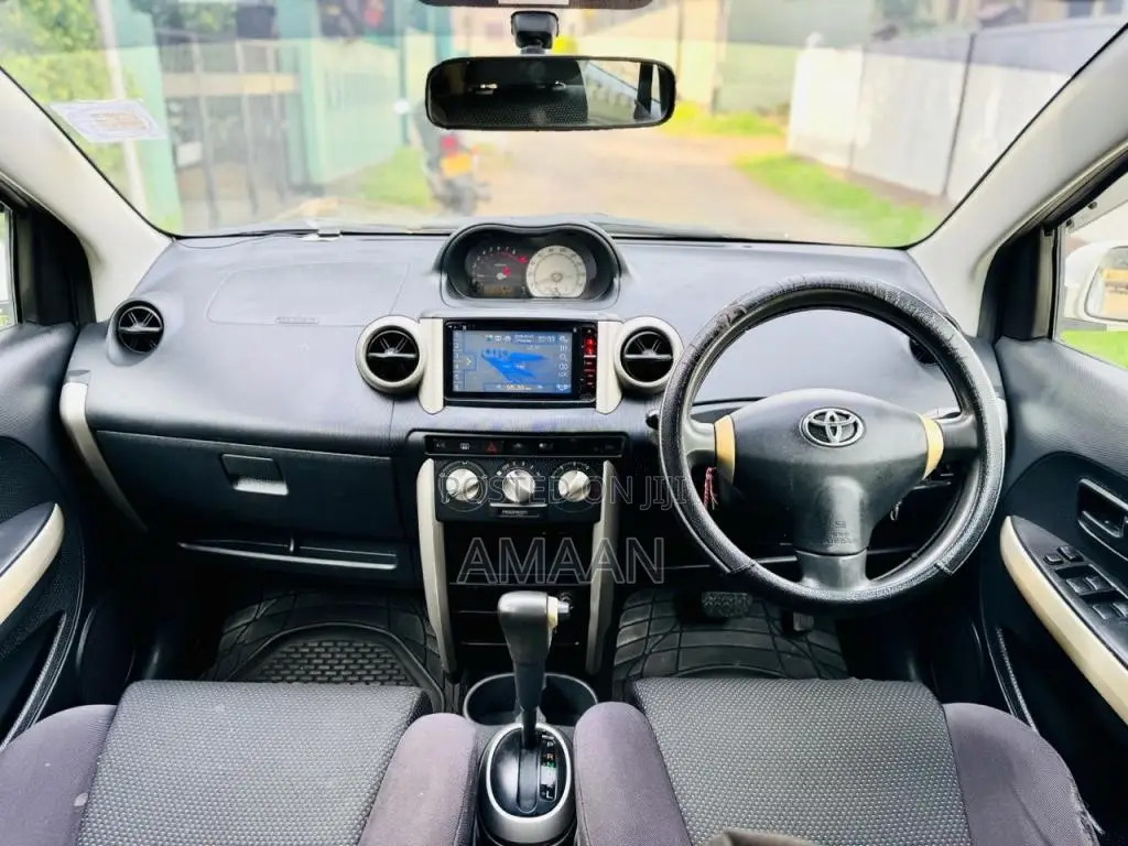 Toyota IST FL Grade 2006 Car (Used)
