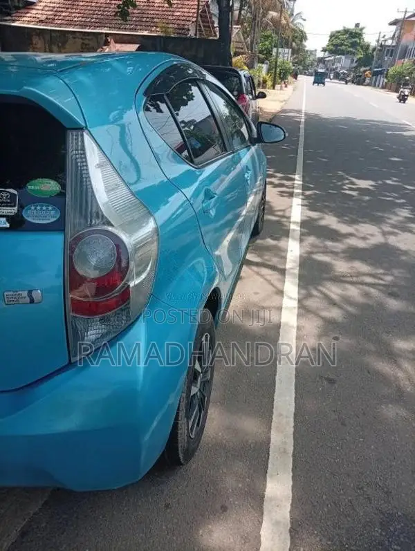 Toyota Aqua 2012 Car (Used)