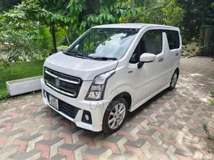Suzuki Wagon R Stingray 2018 Car (Used)