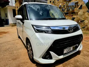 Toyota Roomy GS Custom LED 2017 Car (Used)