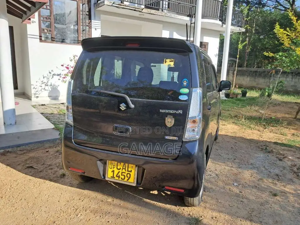 Suzuki Wagon R FZ 2014 Car (Used)