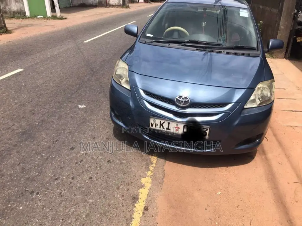 Toyota Yaris 2008 Car (Used)
