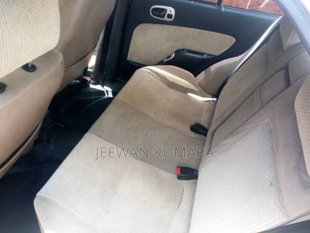 Suzuki Esteem 2005 Car (Used)