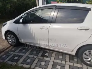 Toyota Vitz 2018 Car (Used)