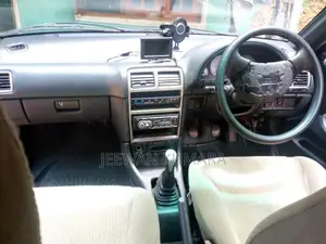 Suzuki Esteem 2005 Car (Used)