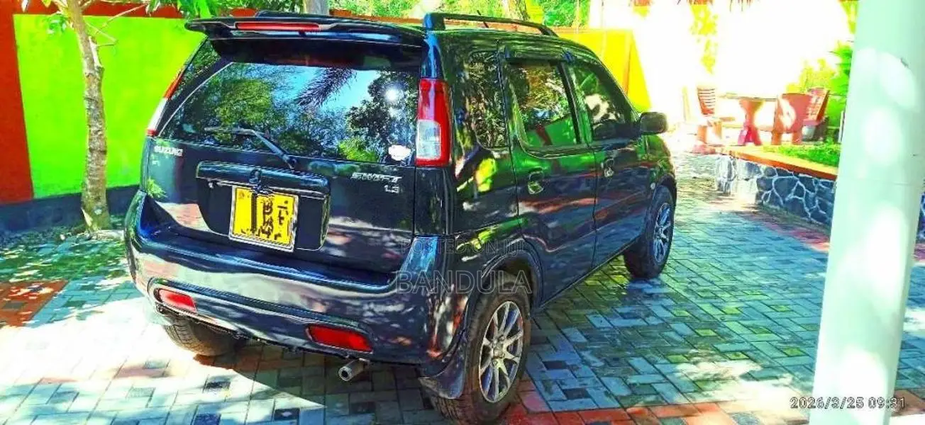 Suzuki Swift 2006 Car (Used)