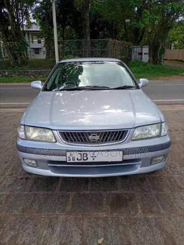 Nissan Sunny FB15 2004 Car (Used)
