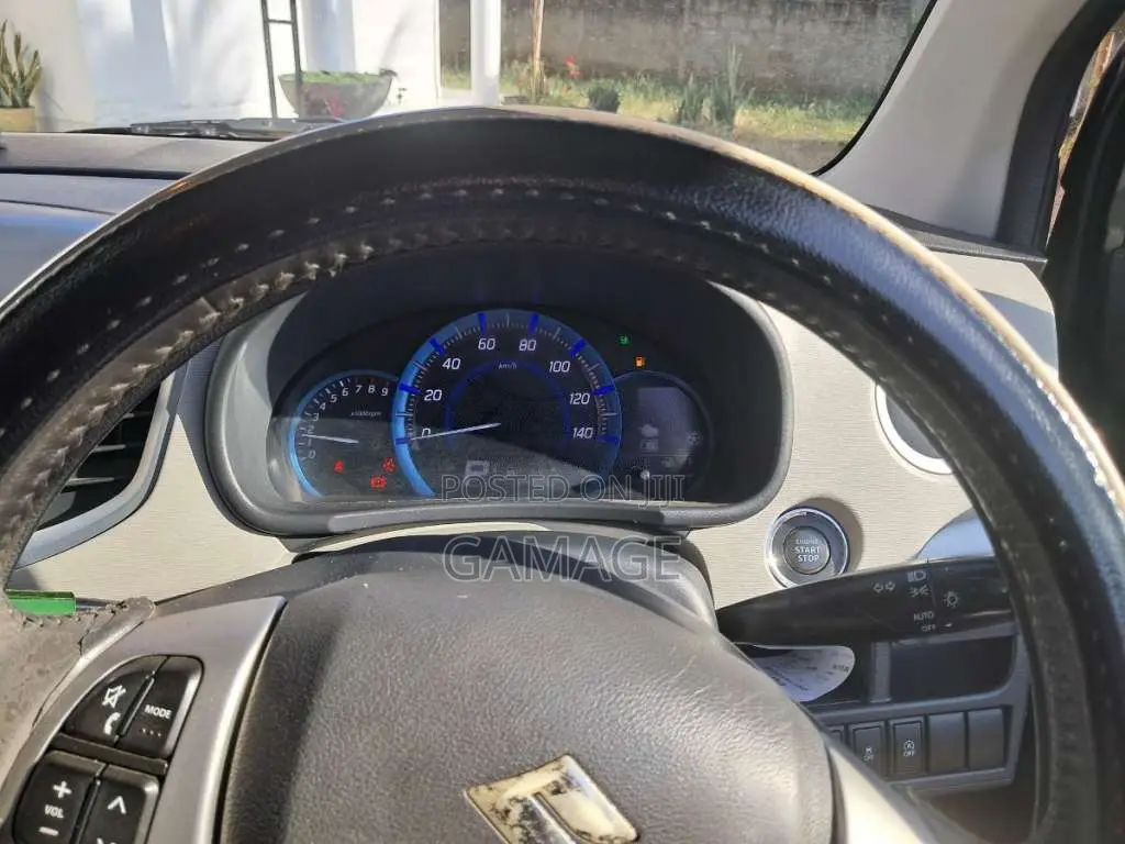Suzuki Wagon R FZ 2014 Car (Used)