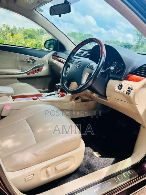 Toyota Premio 2015 Car (Used)