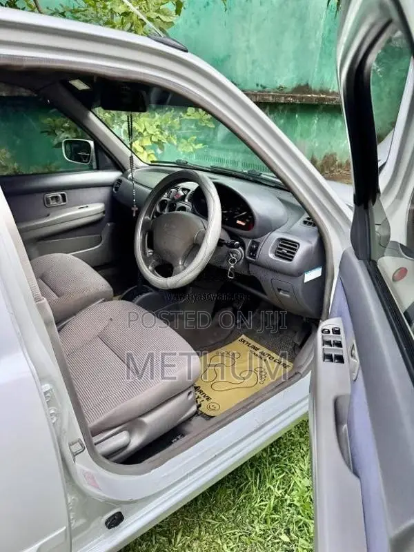 Nissan March K11 2003 Car (Used)