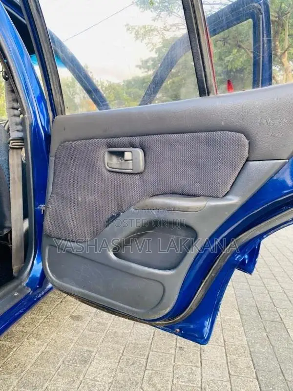 Isuzu Gemini 1992 Car (Used)