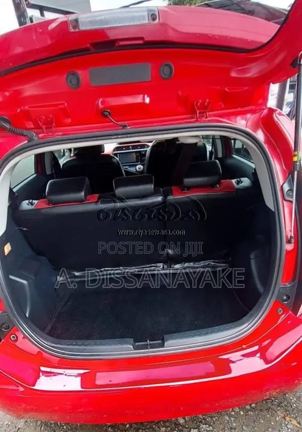 Toyota Aqua S Limited 2016 Car (Used)