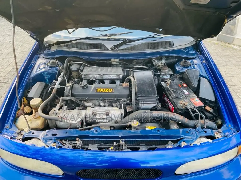 Isuzu Gemini 1992 Car (Used)