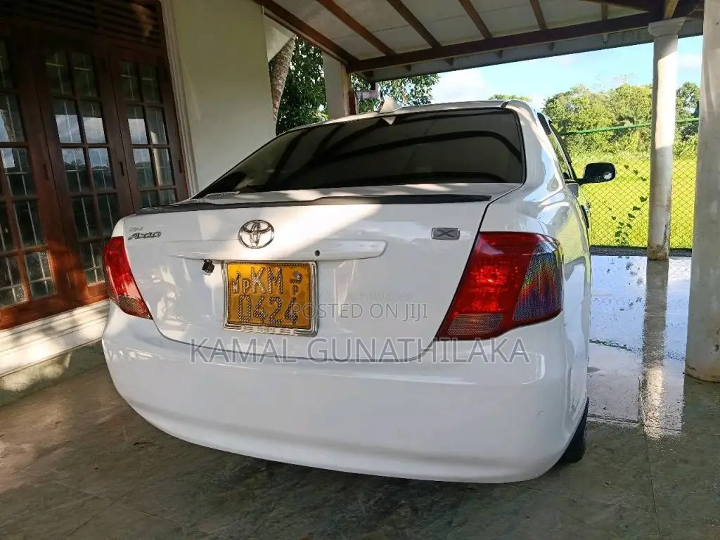 Toyota Axio X Grade 2007 Car (Used)