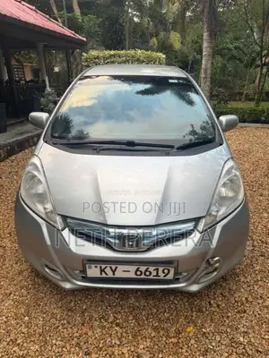 Honda Fit GP1 2013 Car (Used)