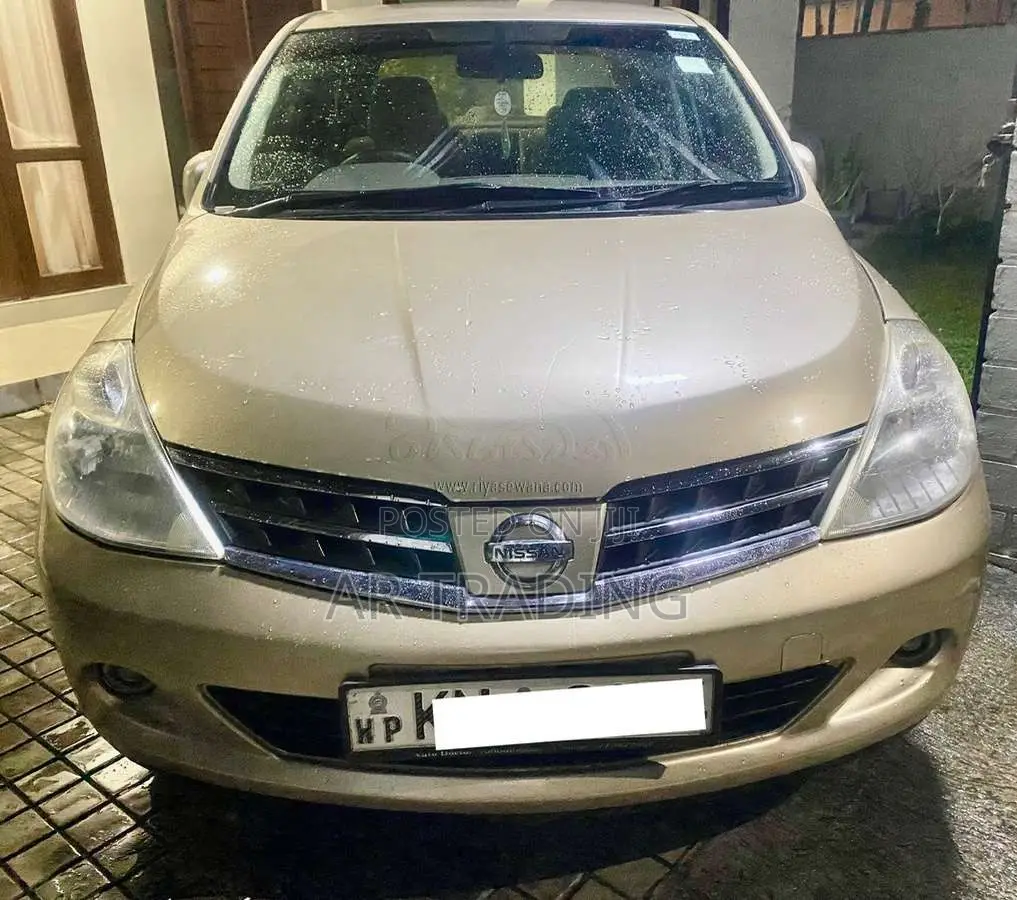 Nissan Tiida 2010 Car (Used)