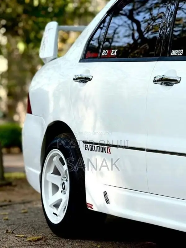 Mitsubishi Lancer CS 2 2005 Car (Used)