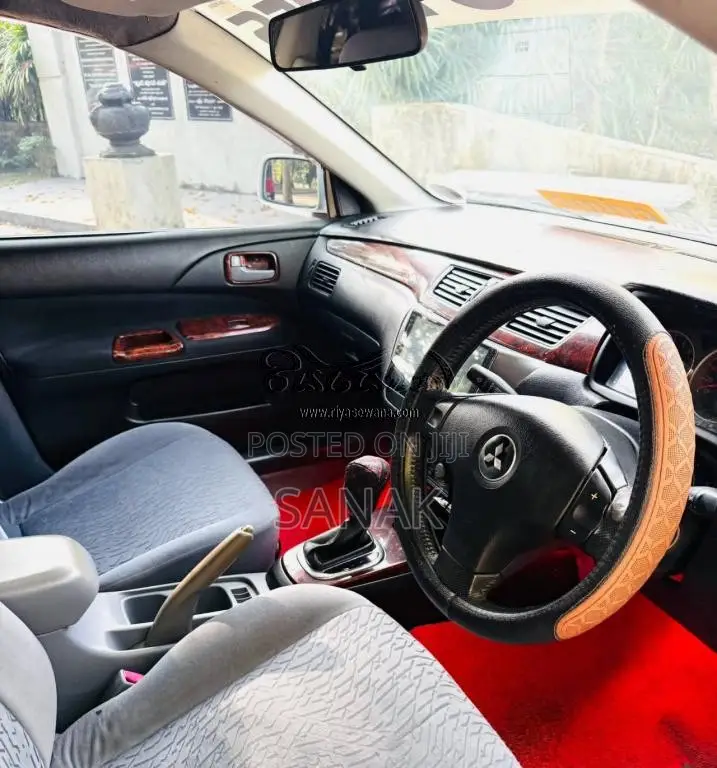 Mitsubishi Lancer CS 2 2005 Car (Used)