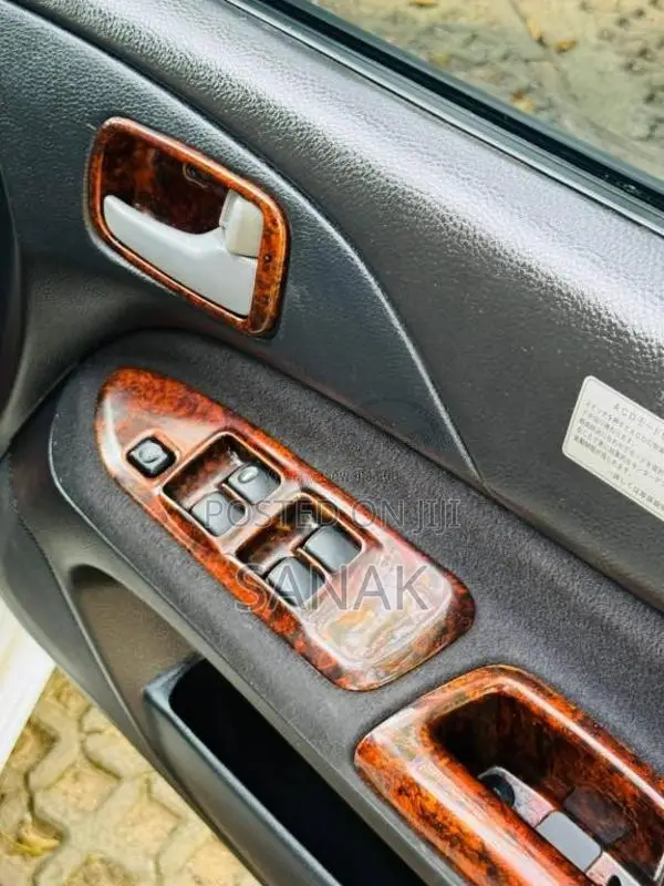 Mitsubishi Lancer CS 2 2005 Car (Used)
