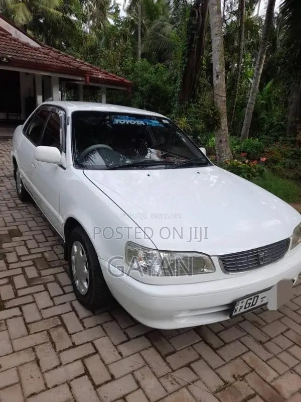 Toyota 110 2000 Car (Used)