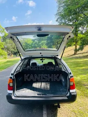 Toyota Corolla 1994 Car (Used)