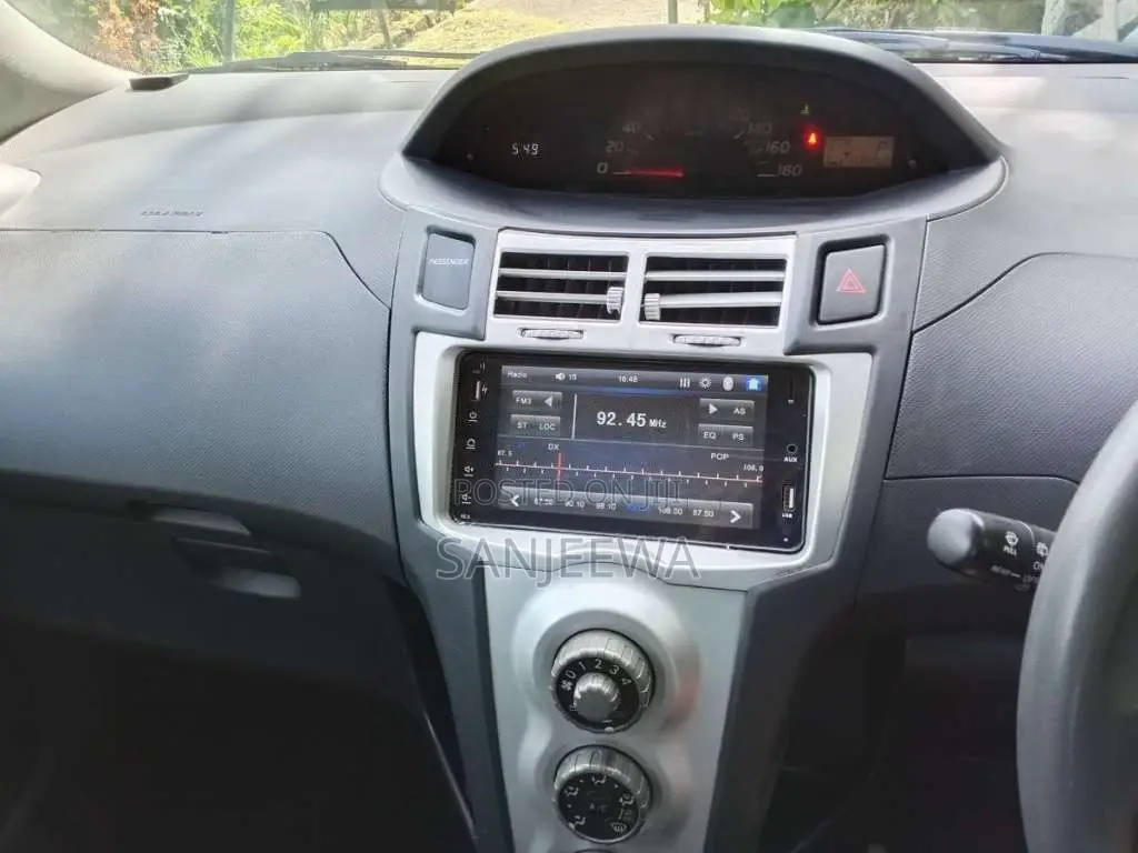 Toyota Vitz 2007 Car (Used)
