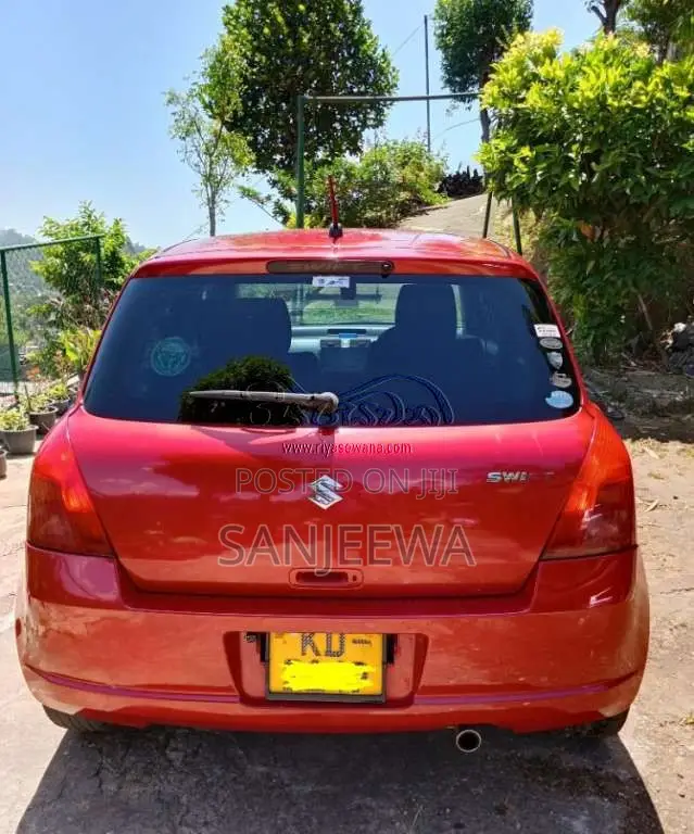 Suzuki Swift Japan 2005 Car (Used)