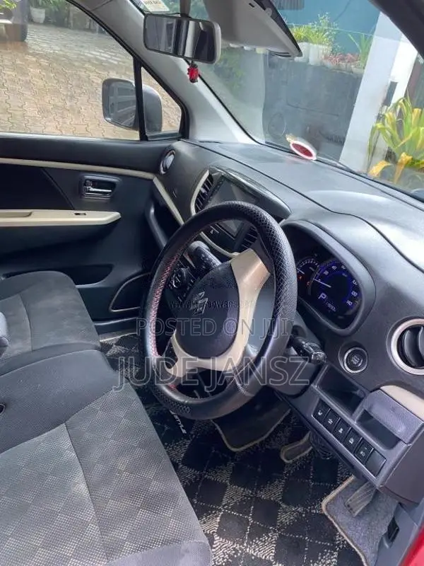 Suzuki Wagon R StingrayJ Style 2015 Car (Used)