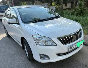 Toyota Premio 2013 Car (Used)